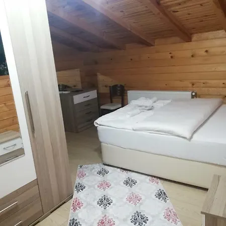 Sarahome Apart Aparthotel